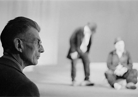 Beckett supervise En attendant Godot