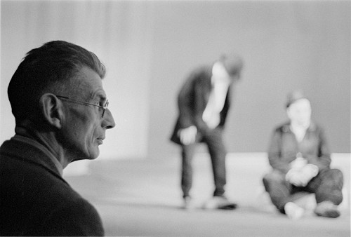 Beckett supervise « En attendant Godot »