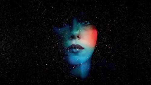 Immortalité, cosmos et visage dans Under the skin, un film de Jonathan Glazer