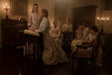 Nicole Kidman, Kirsten Dunst, Elle Fanning et les femmes dans Les Proies