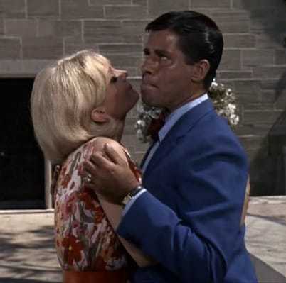 Susan Oliver et Jerry Lewis dans Disorderly Orderly