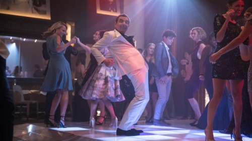 Rowan Atkinson sur la piste de danse dans Johnny English 3