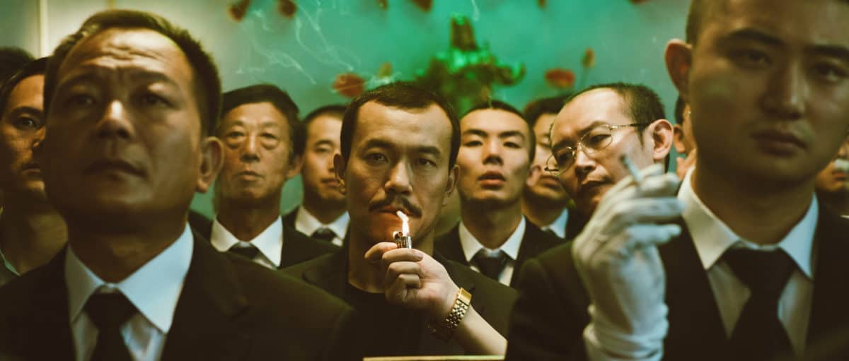 La bande de brigands dans Les Eternels Jia Zhang-ke