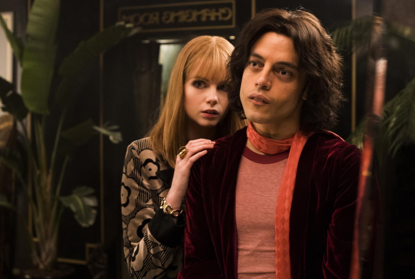 Rami Malek et Lucy Boynton dans Bohemian Rhapsody