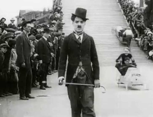 La première apparition de Charlie Chaplin à l'écran