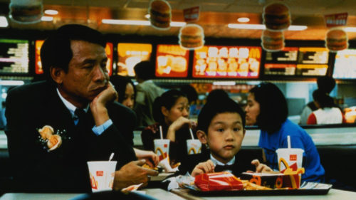 N.J. (Wu Nien-jen) et son fils Yang-Yang (Jonathan Chang) chez McDonald's dans Yi Yi