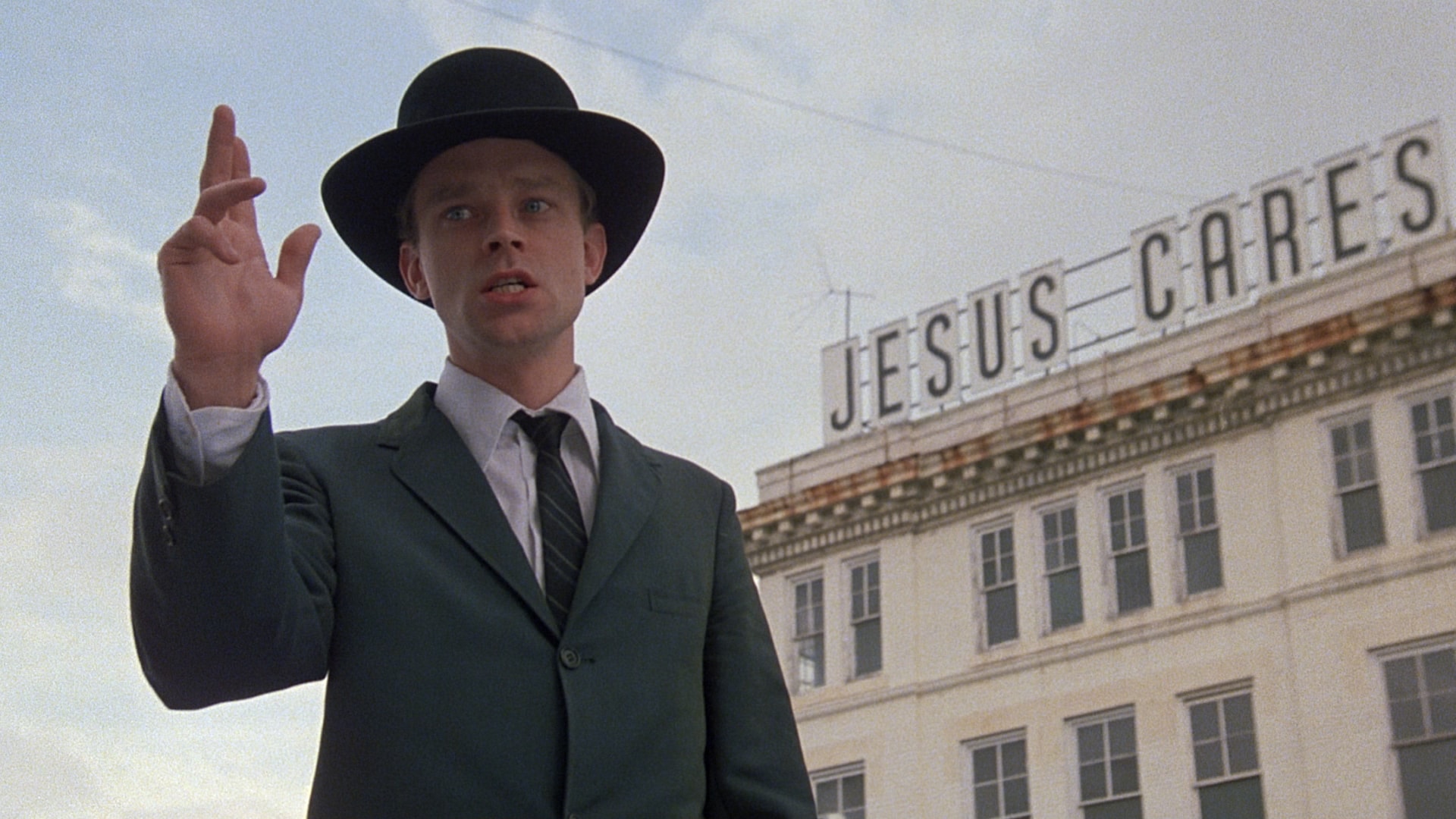 Brad Dourif dans Le Malin