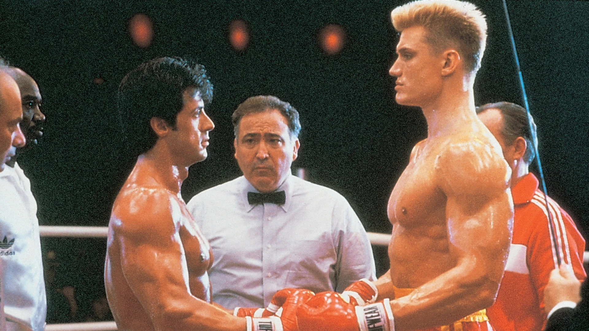 Filmes De Rocky Rocky IV : Rocky vs Drago de Sylvester Stallone : Analyse | Le Rayon Vert