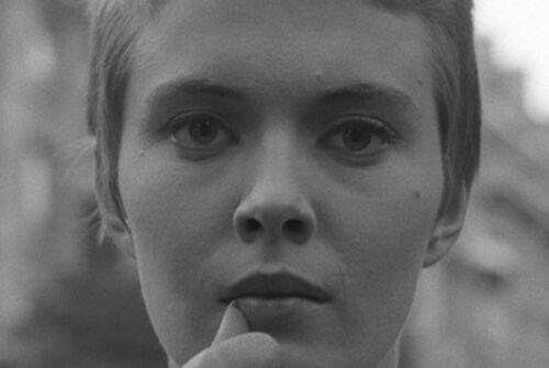 Jean Seberg dans À bout de souffle de Jean-Luc Godard