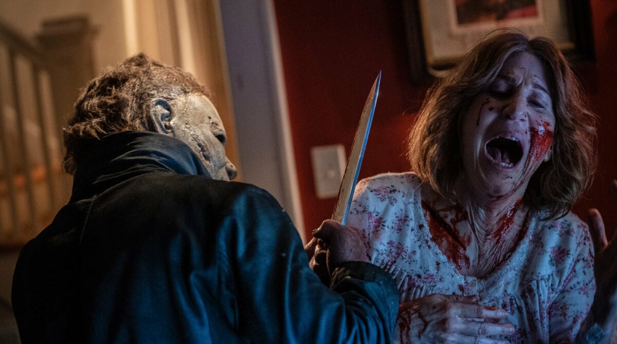 Jamie Lee Curtis se bat avec Michael Myers dans Halloween Ends 