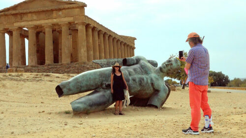 Sophie Letourneur pose pour Philippe Katerine dans "Voyages en Italie"