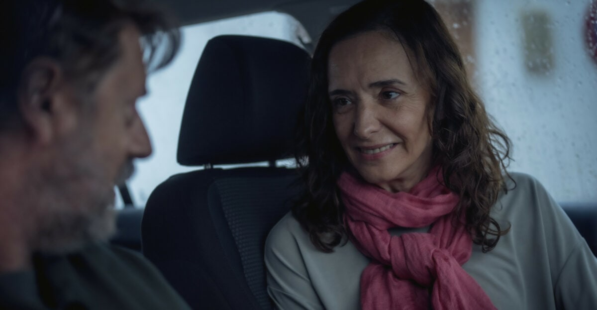 Ana Torrent part à la recontre de son père dans Julio Arenas dans Fermer les yeux