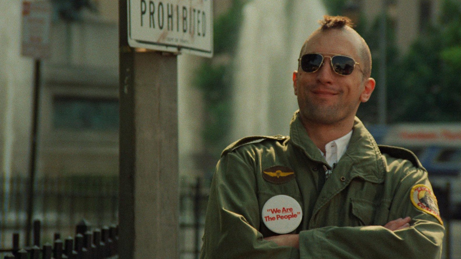 Robert De Niro avec sa crête de cheveux dans Taxi Driver