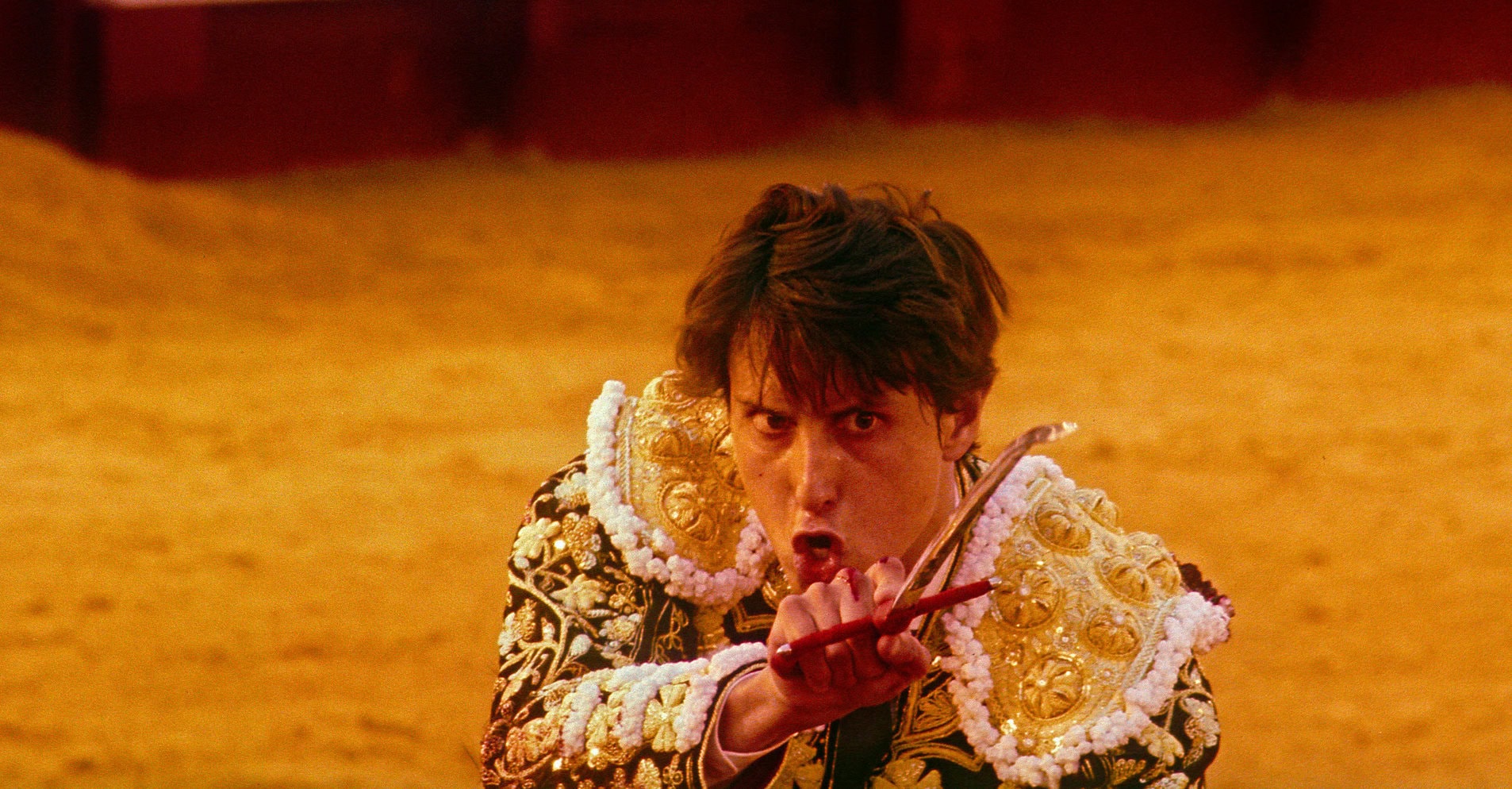 Andrés Roca Rey dans l'arène dans Tardes de soledad de Albert Serra