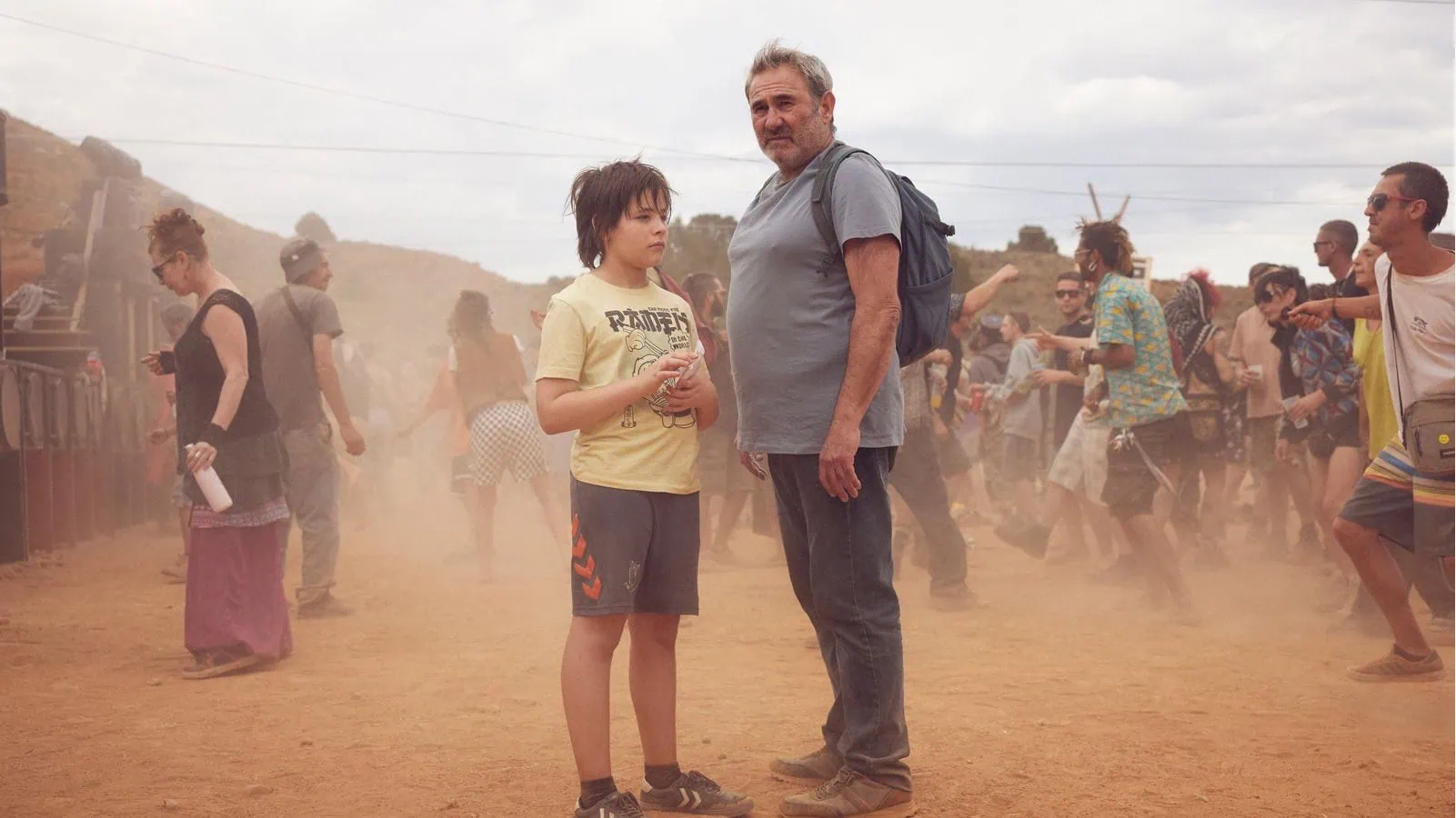 Sergi López et Bruno Núñez dans "Sirât" d'Oliver Laxe