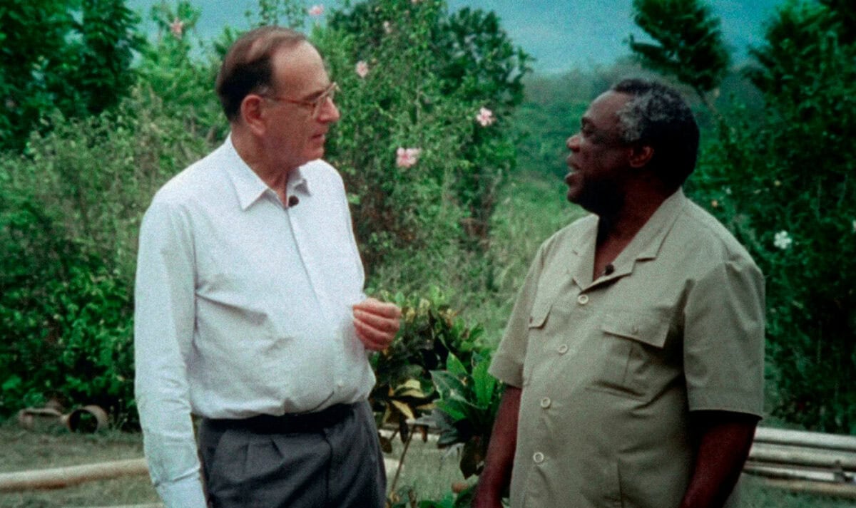 Deux politiciens dans Échos d'un sombre empire de Werner Herzog