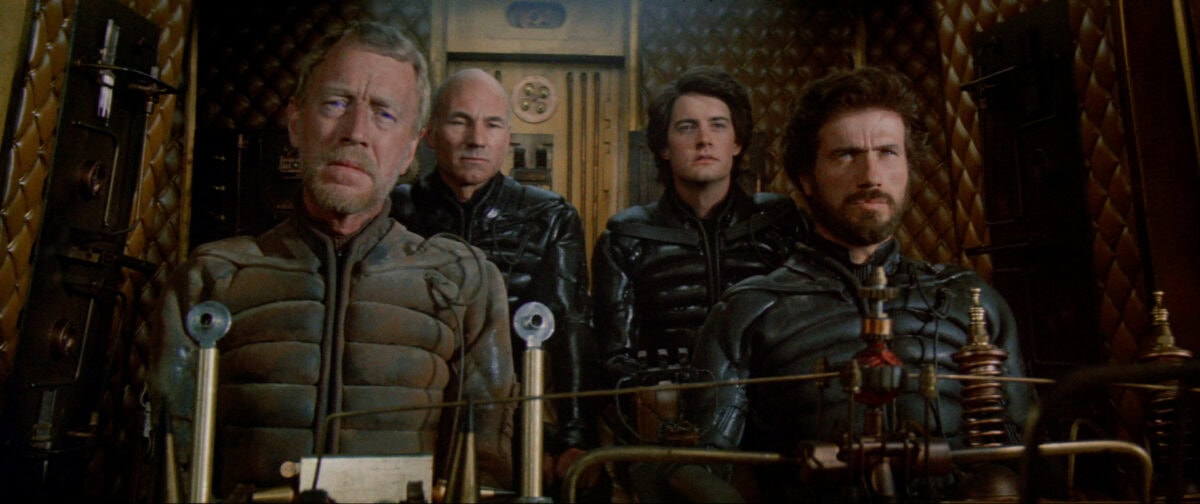 Les Atréides dans un vaisseau spatial dans Dune de David Lynch
